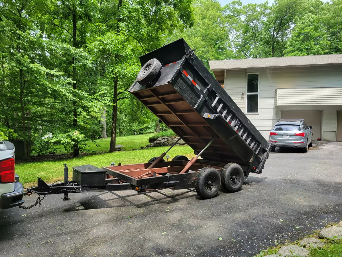 Navigate your way to Middle Tennessee Trailer Rentals LLC for the most versatile utility trailers in White House, TN.