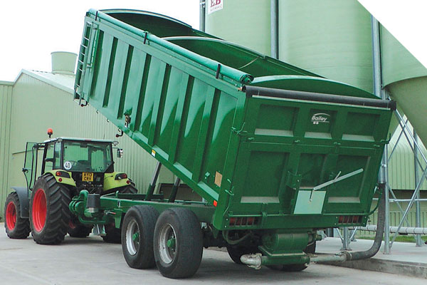 Middle Tennessee Trailer Rentals LLC offers reliable trailer rental in White House, TN